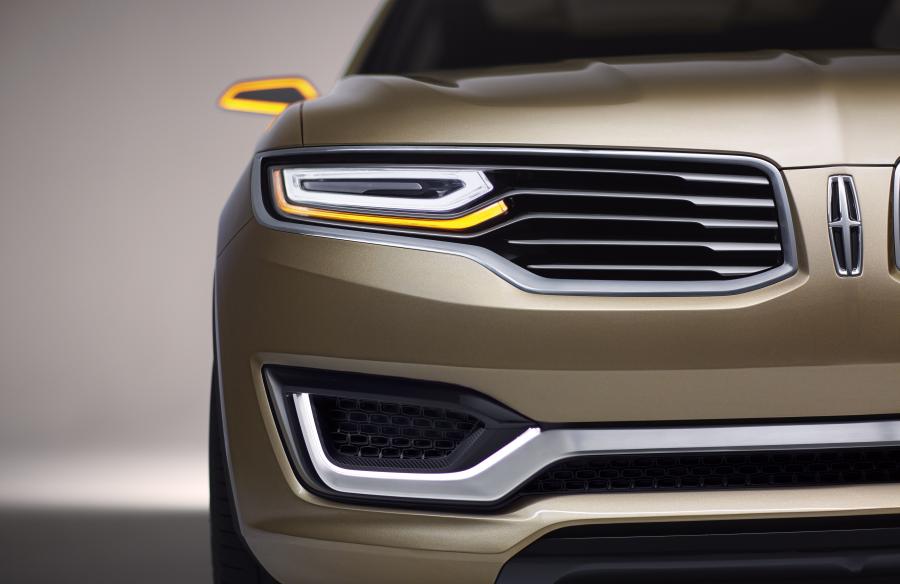  Lincoln MKX Concept 2014 года  (фото 10 из 38)